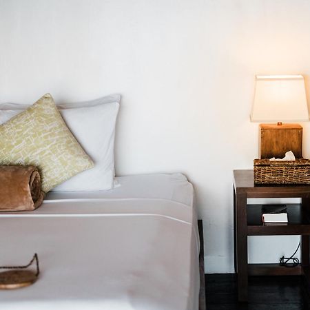 Balay Kogon Hotel Carles Екстериор снимка