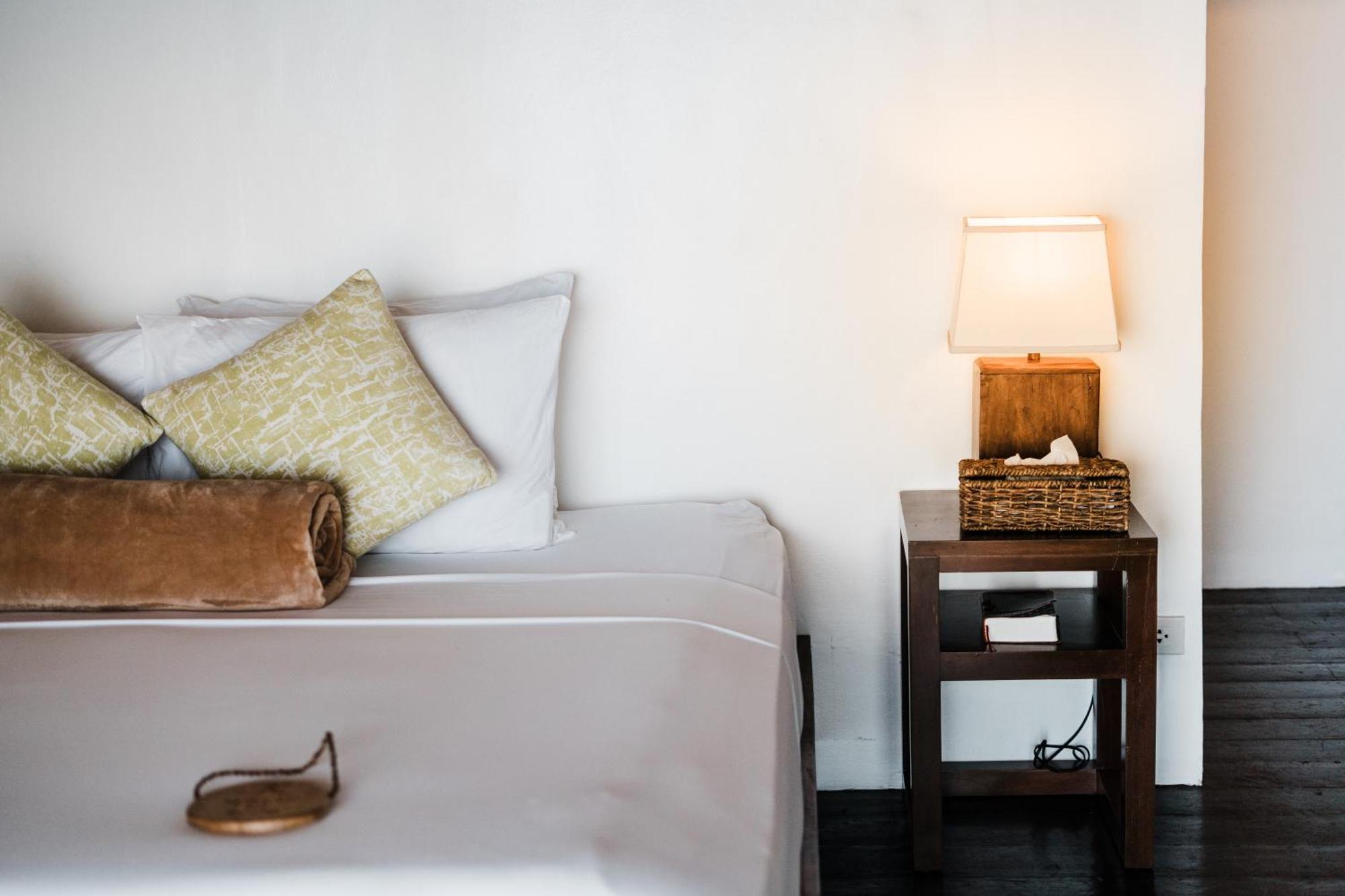 Balay Kogon Hotel Carles Екстериор снимка