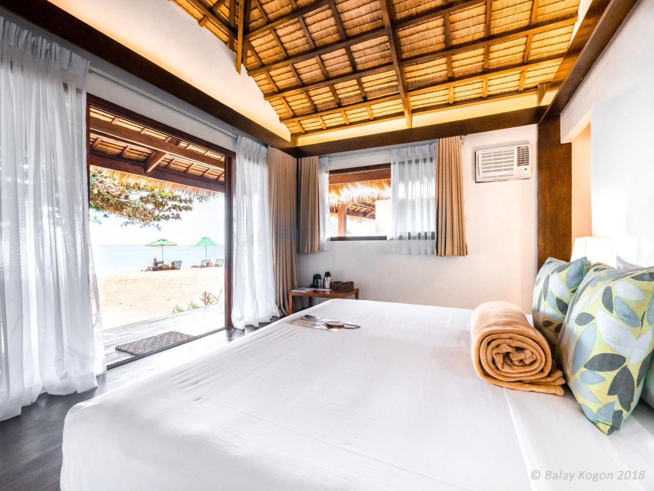 Balay Kogon Hotel Carles Екстериор снимка